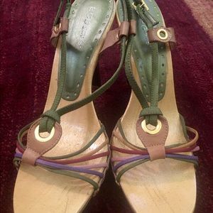 BCBG Girls BCBGirls vintage strappy heels size 8